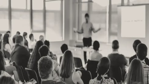 Professionnaliser une fonction-clé en gestion de fortune : entretien avec Julien Froidevaux