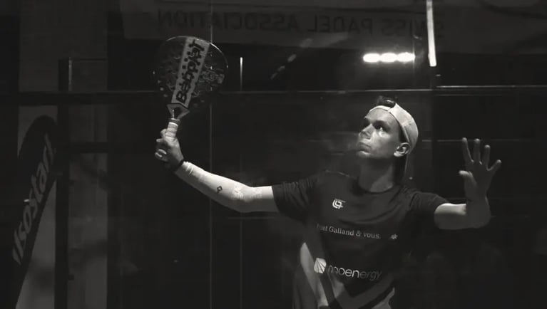 Kilian Jordan, nouveau Champion Suisse de padel, soutenu par Piguet Galland
